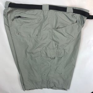 Cabela’s Guidewear Lightweight Cargo Shorts
